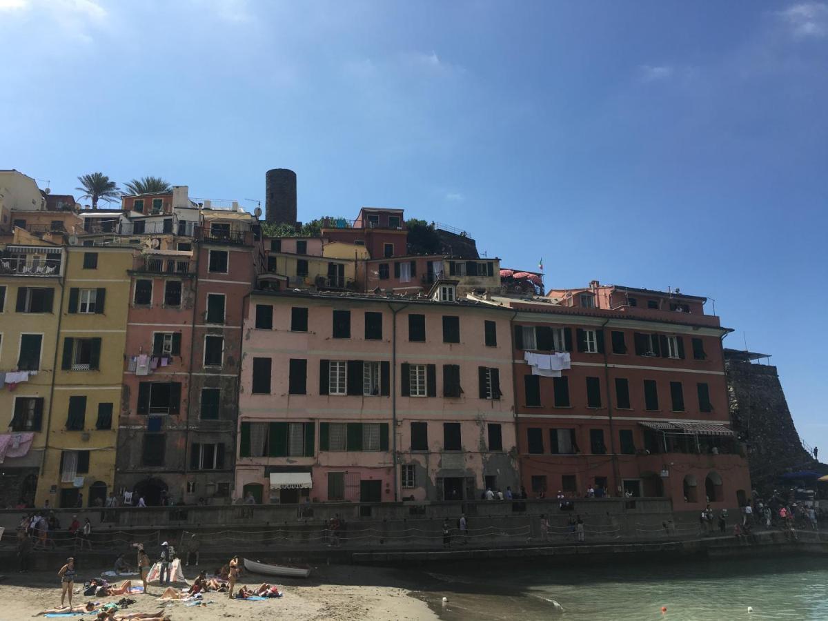 Апартаменты Le Cinque Vele ***** Cinque Terre Монтероссо-аль-Маре Экстерьер фото